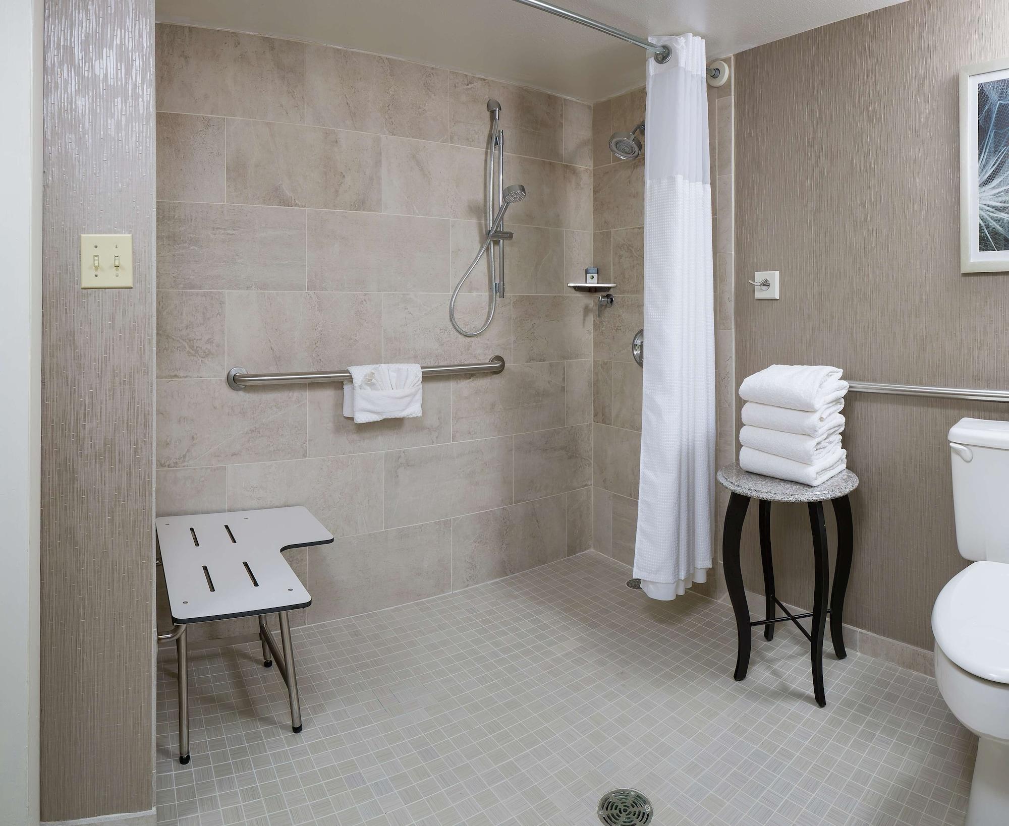 Doubletree By Hilton Boston-andover 4*