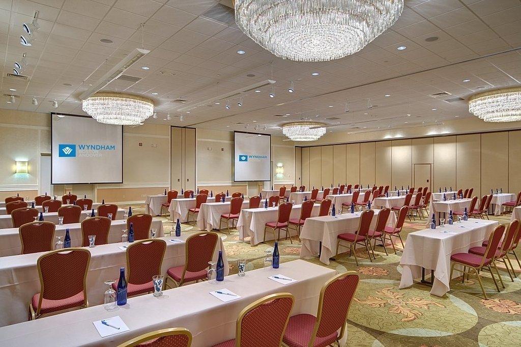 Hotel Doubletree By Hilton Boston-andover 4*